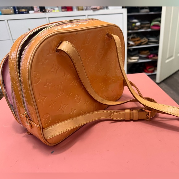 Louis Vuitton Yellow/Carmel/Nude Vernis Murray Backpack- Authentic with COA - Picture 4 of 14